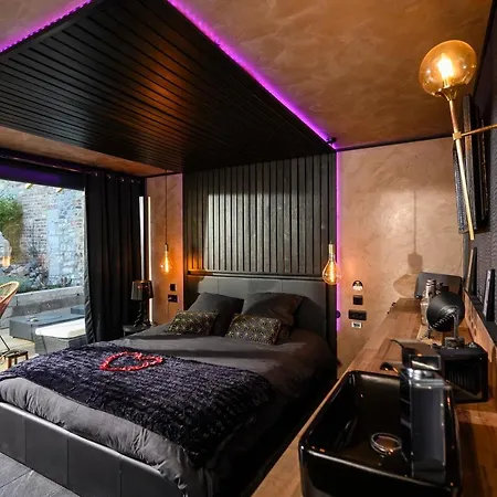 Spa Maroilles Bed and Breakfast